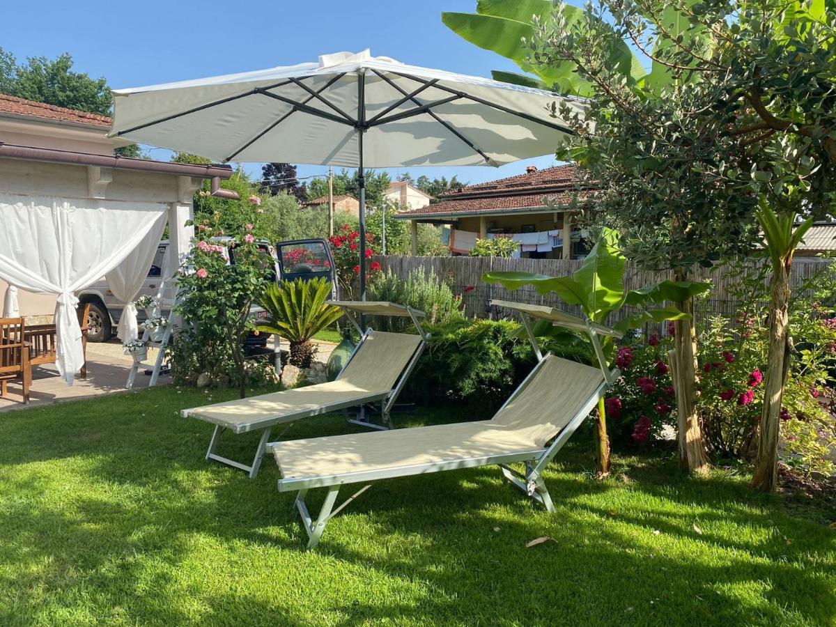 Casa Vittoria Villa Camaiore Bagian luar foto