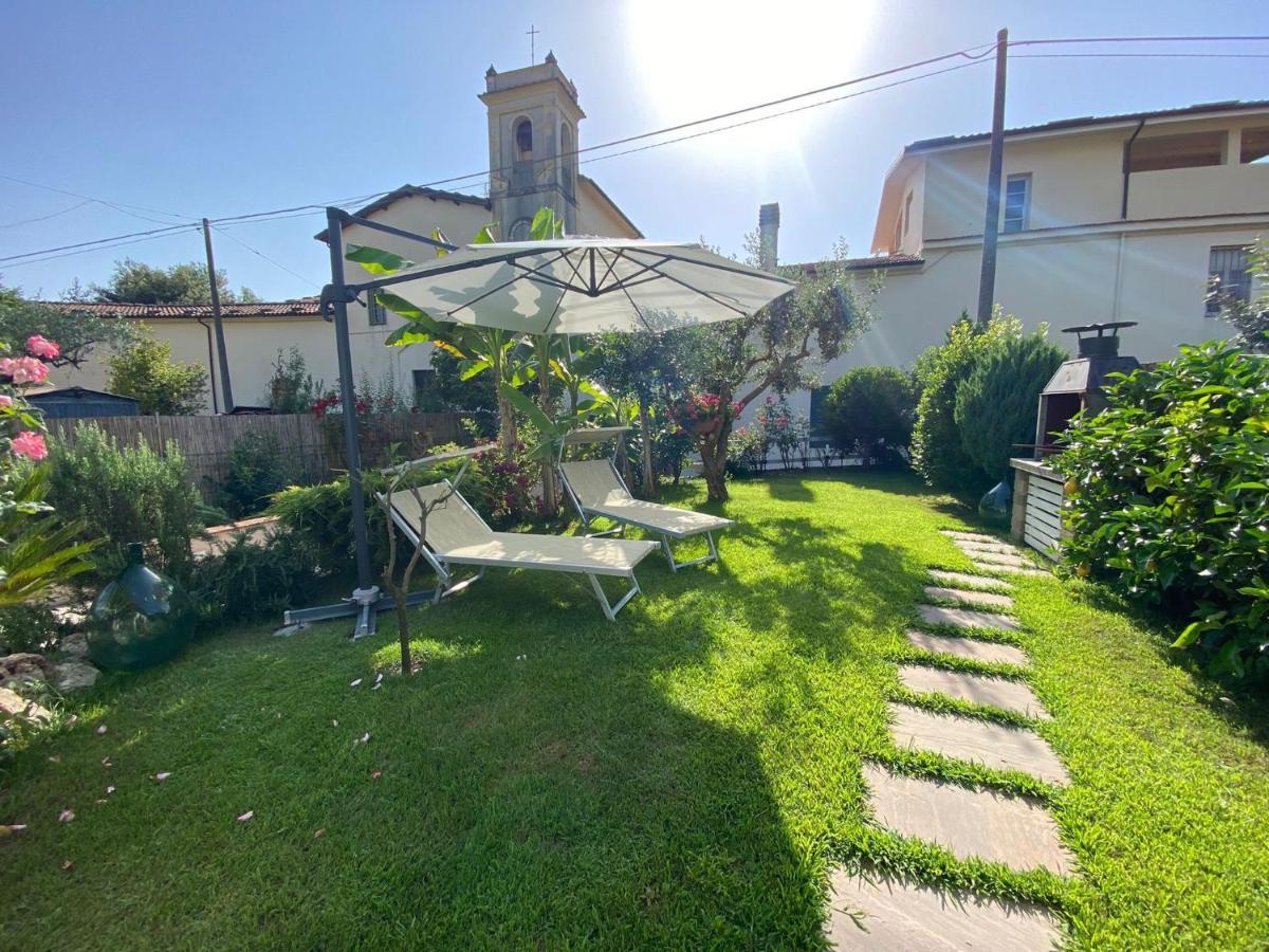 Casa Vittoria Villa Camaiore Bagian luar foto