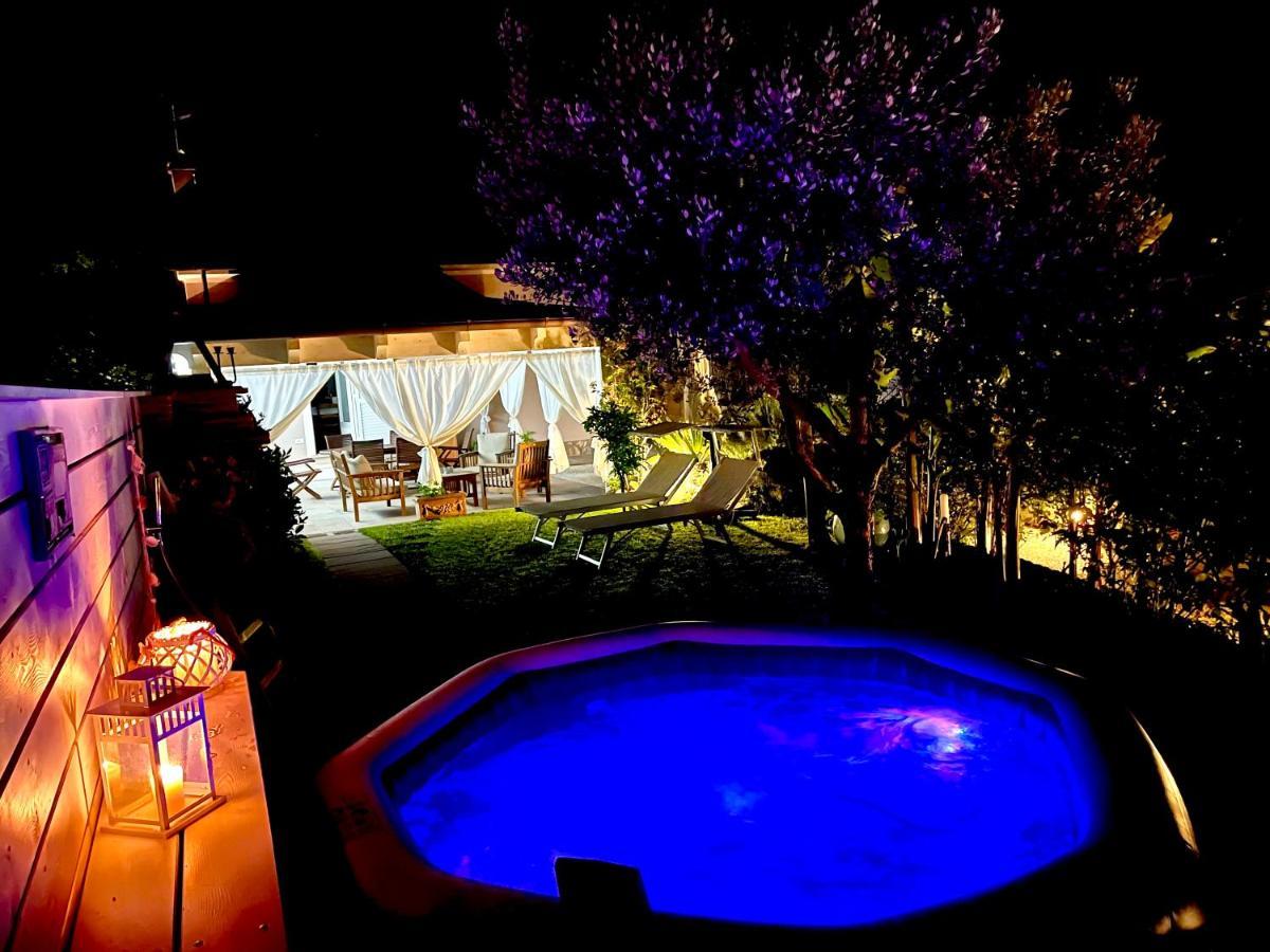 Casa Vittoria Villa Camaiore Bagian luar foto